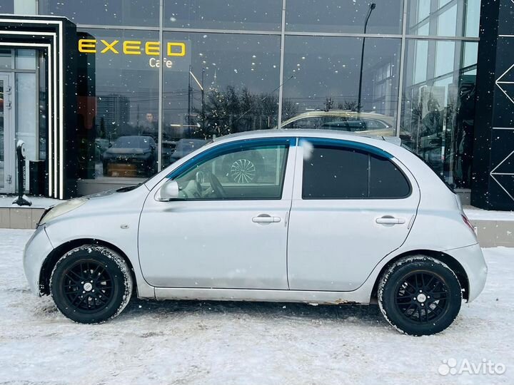 Nissan March 1.2 AT, 2002, 101 407 км