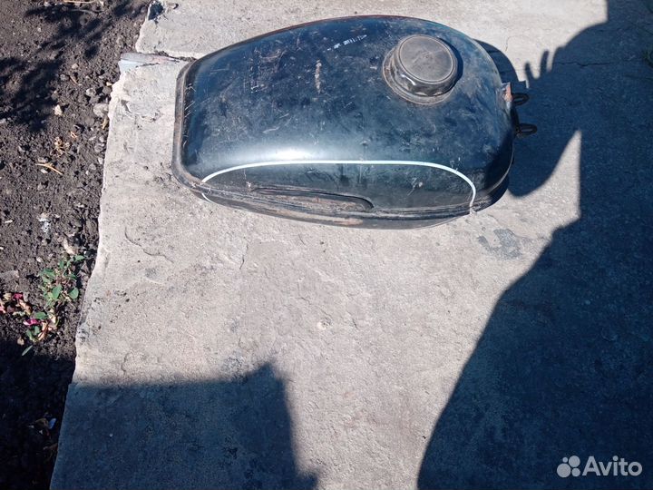 Продам бак урал