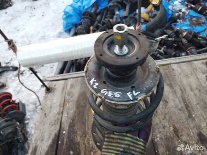 Стойка передняя левая Honda Fit GE6