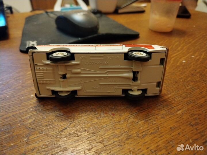 Модель 1:43 скорая помощь раф