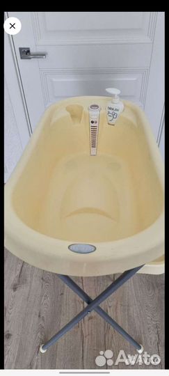 Детская ванночка с подставкой
