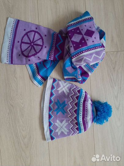 Комплект шапка и шарф