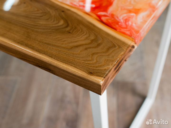 Стол из Дальневосточного Вяза «Китайский дракон»