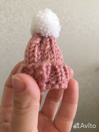 Шапочки для кукол, можно как брошь