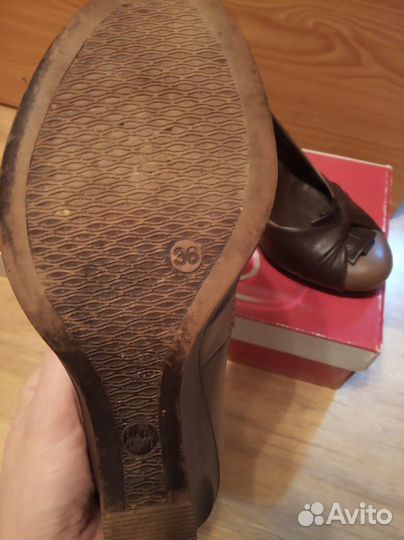 Туфли женские