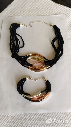 Наборы украшений avon