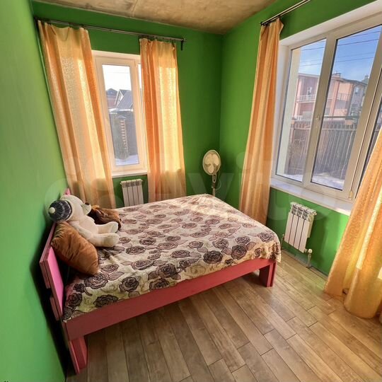 Дом 177,7 м² на участке 7,2 сот.