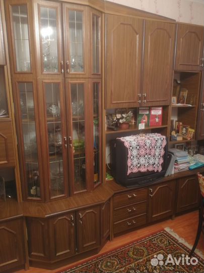 Стенка в гостиную