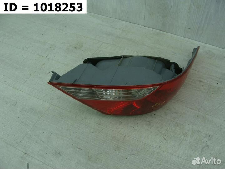 Фонарь задний левый наружный Hyundai Solaris