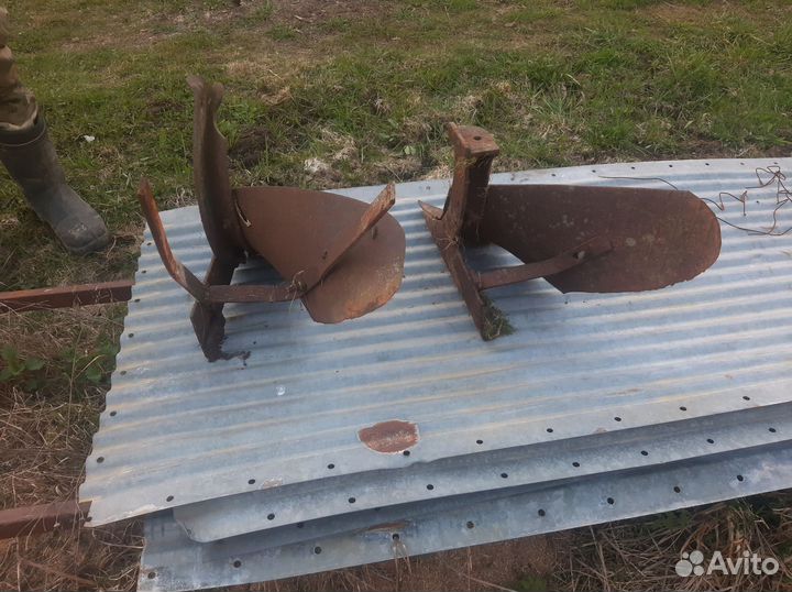 Конный плуг