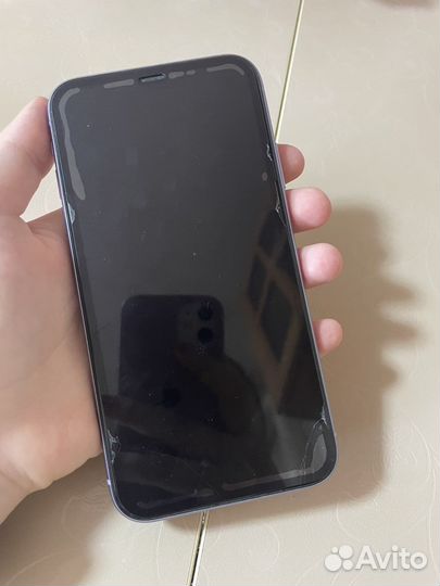 Телефон iPhone 11 128 gb фиолетовый