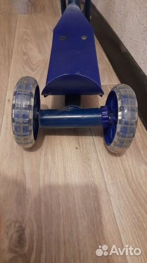 Самокат детский трехколесный