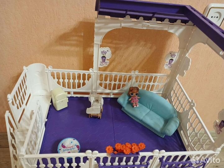 Домик кукольный