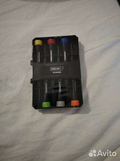 Набор маленьких отвёрток для компьютера, ноутбука