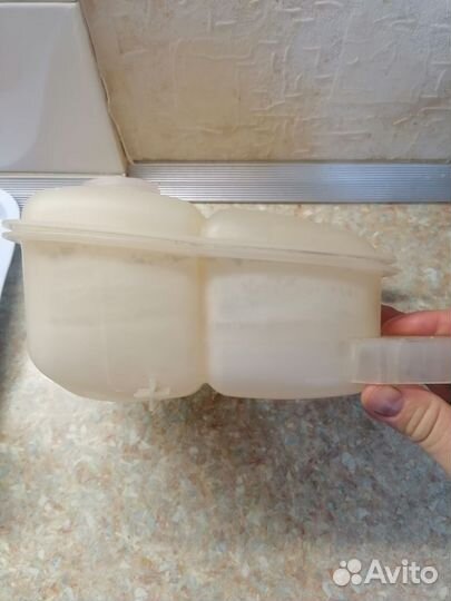 Расширительный бачок ford focus 2