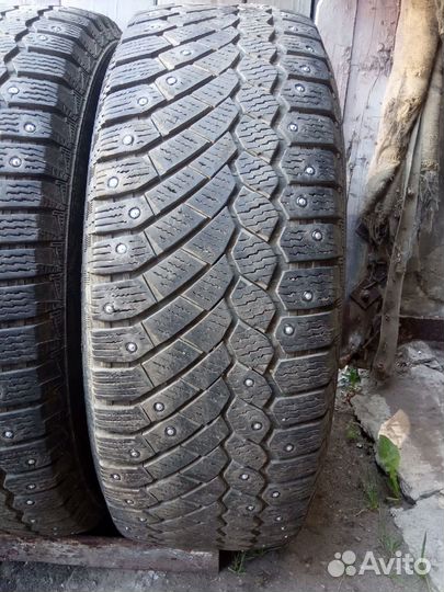 Continental ContiIceContact 4x4 225/65 R17