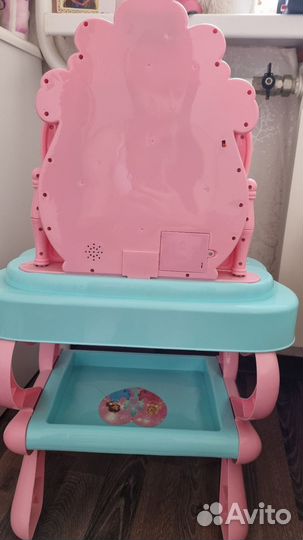 Детский туалетный столик для девочки