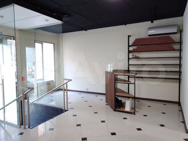 Торговая площадь, 35 м²