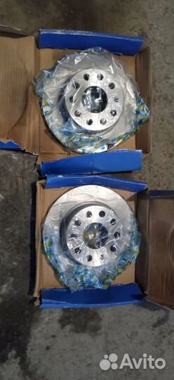 Задние тормозные диски 1K0615601AB/AMD.BD283