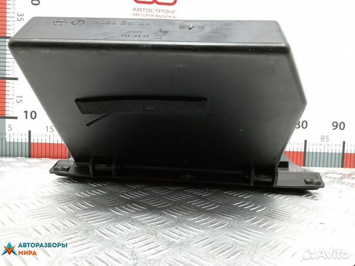 Бардачок Opel Astra F рест. 1998 90437505