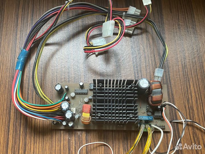 Блок питания Car Pc