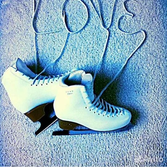 Коньки фигурные