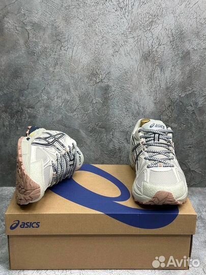 Кроссовки мужские asics