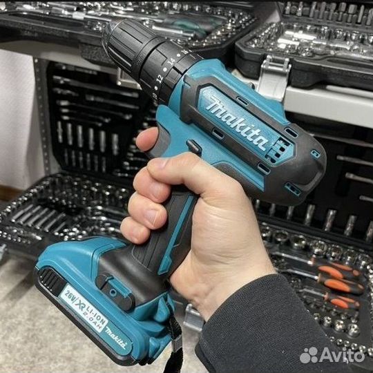 Шуруповерт Makita 26v