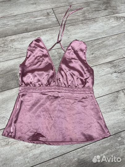 Топ атласный