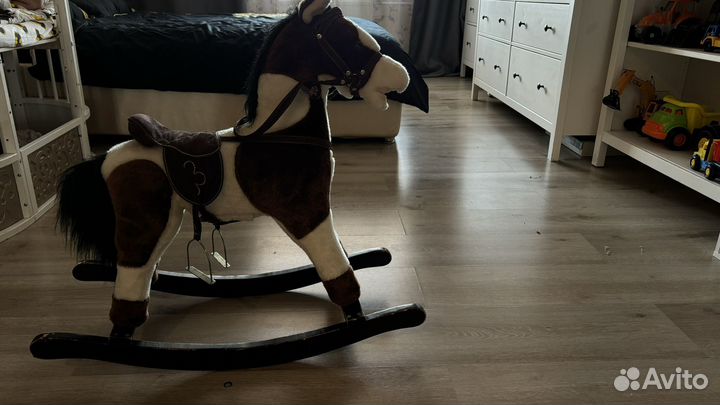 Качалка лошадь