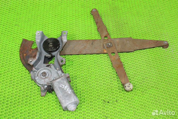 Стеклоподъемник правый Chevrolet Suburban GMT400