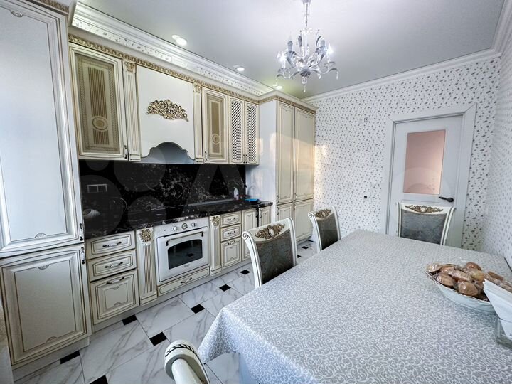 3-к. квартира, 88,7 м², 1/5 эт.