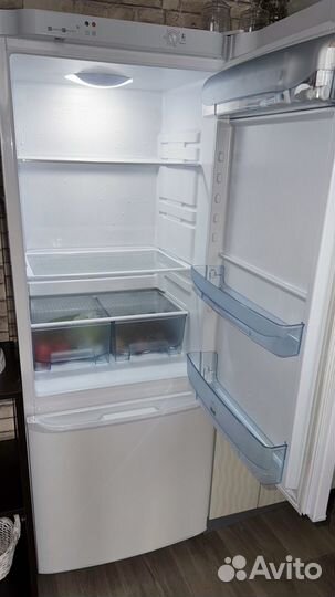 Холодильник бу pozis