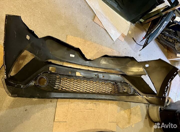 Бампер передний Toyota C-HR с 2016