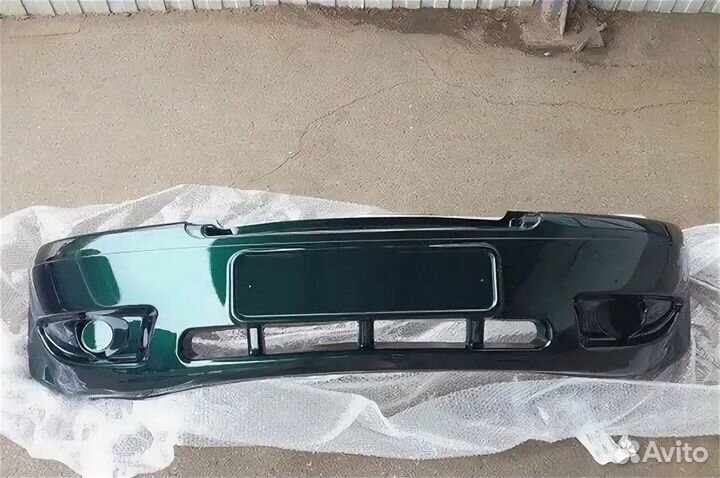 Бампер передний УАЗ Патриот до 2014 г.в. Зеленый