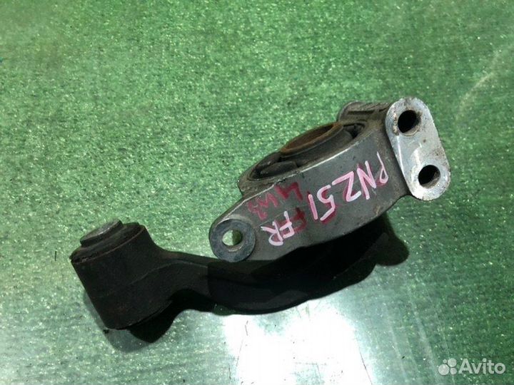 Подушка двигателя правая Nissan Murano PNZ51