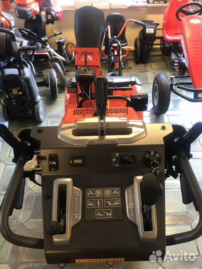 Снегоуборщик Хускварна (Husqvarna) ST 424T Б/У