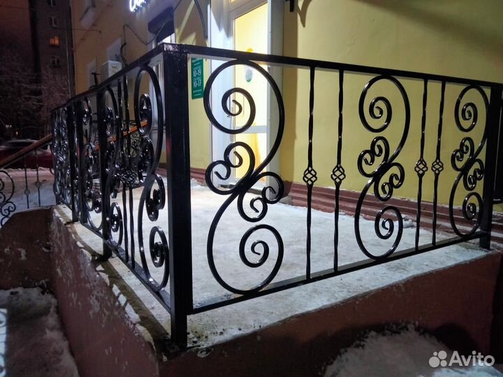 Крыльцо металлическое