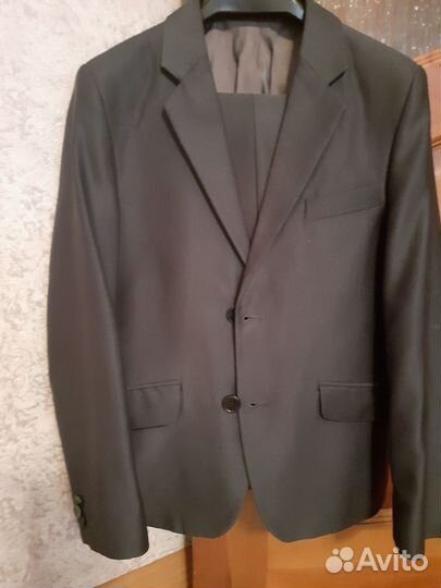 Школьный костюм для мальчика серый 140