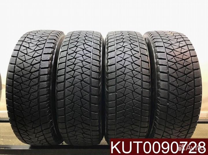 Bridgestone Blizzak DM-V2 225/65 R17 99R