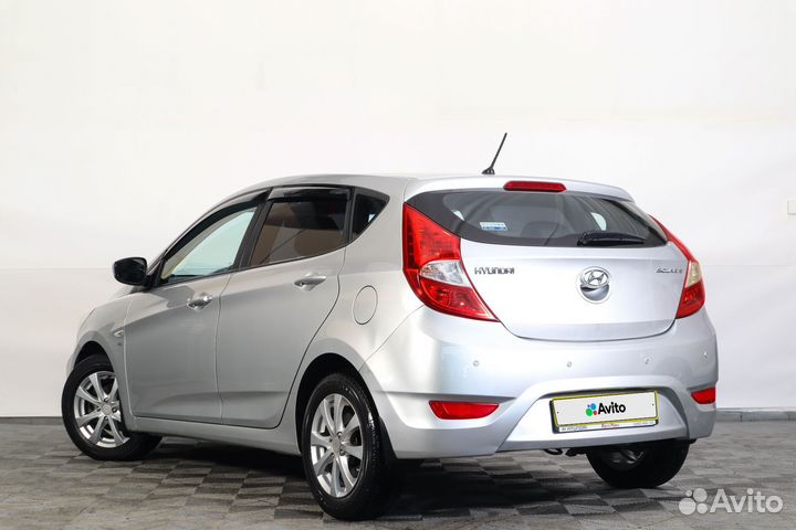 Hyundai Solaris 1.6 AT, 2013, 93 312 км