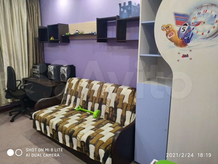 2-к. квартира, 52 м², 1/5 эт.