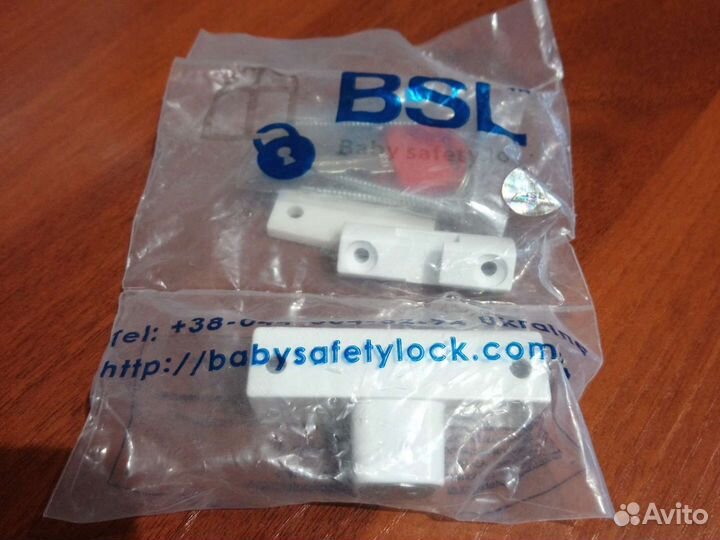 Оконный замок - защита детей от выпадения из окна