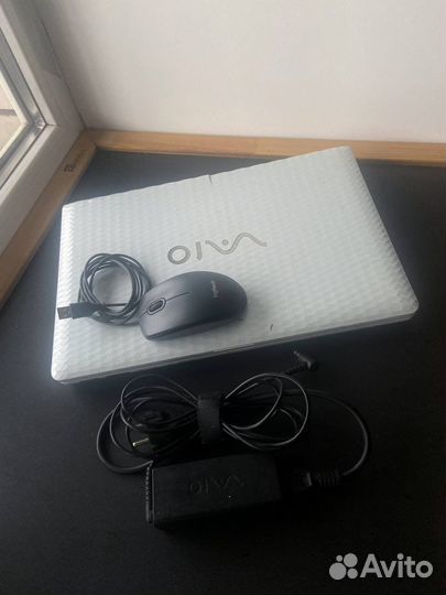 Нотбук Sony Vaio PCG-71C11V