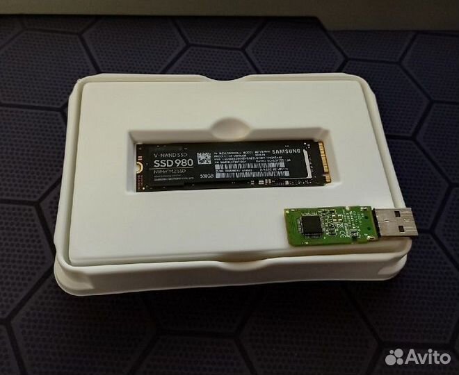 SSD диск Samsung 980 500гб (новый)