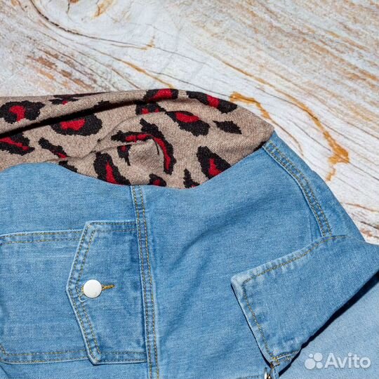 Костюм женский