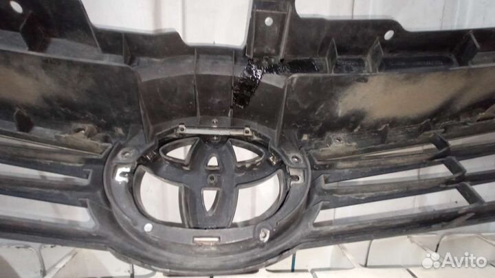 Решетка радиатора toyota camry 50