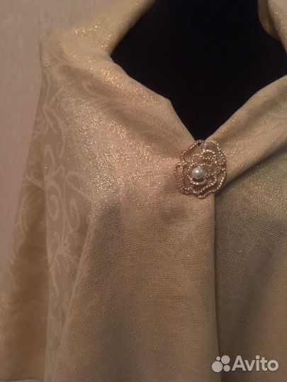 Палантин с люрексом