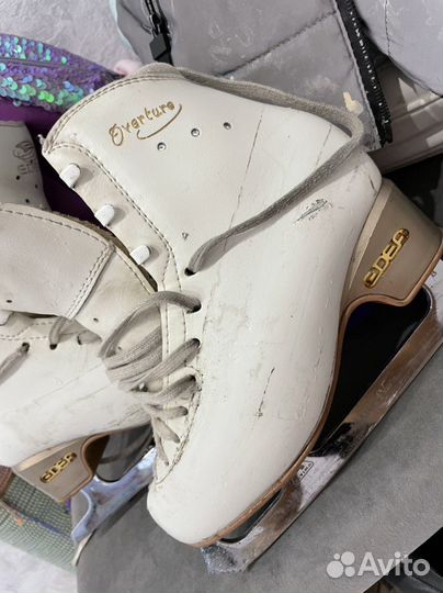 Продам коньки профессиональные эдея