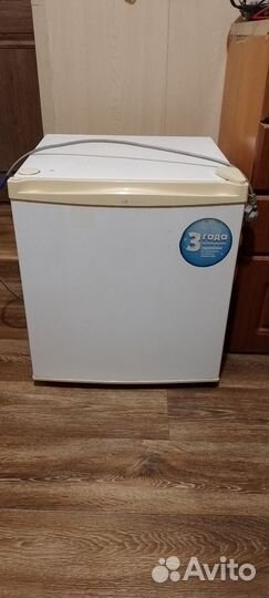 Холодильник бу маленький